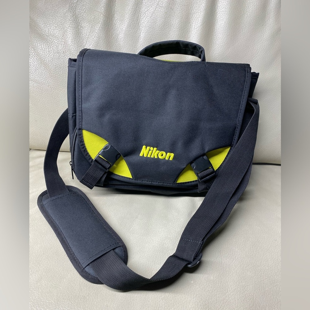 Nikon DSLR Camera Bag Black